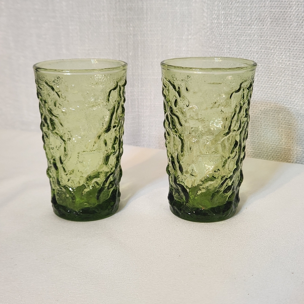 Vintage MCM Avocado Green  GLASSES 4 inch Juice Glasses Lot of 2